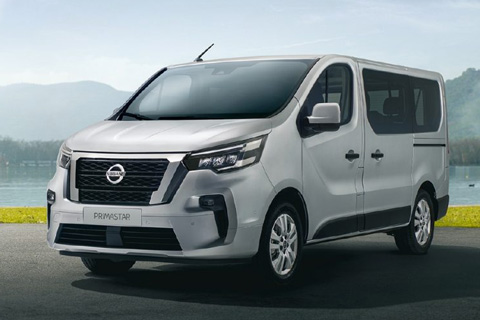 Nissan Primastar Diesel Navi 9 Seater